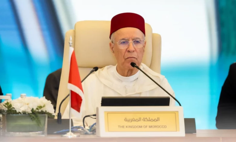 وزير الأوقاف: المعاملات البنكية التقليدية مقبولة شرعاً.. والمالية التشاركية مكملة لها